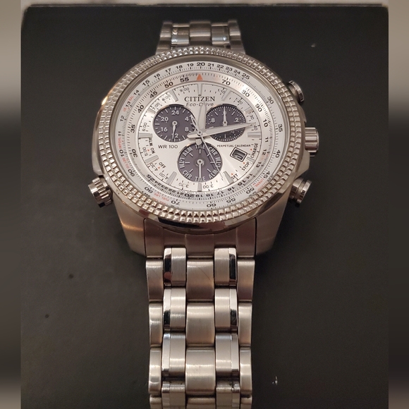 Citizen Eco-Drive Stainless Steel Watch - Picture 2 of 8